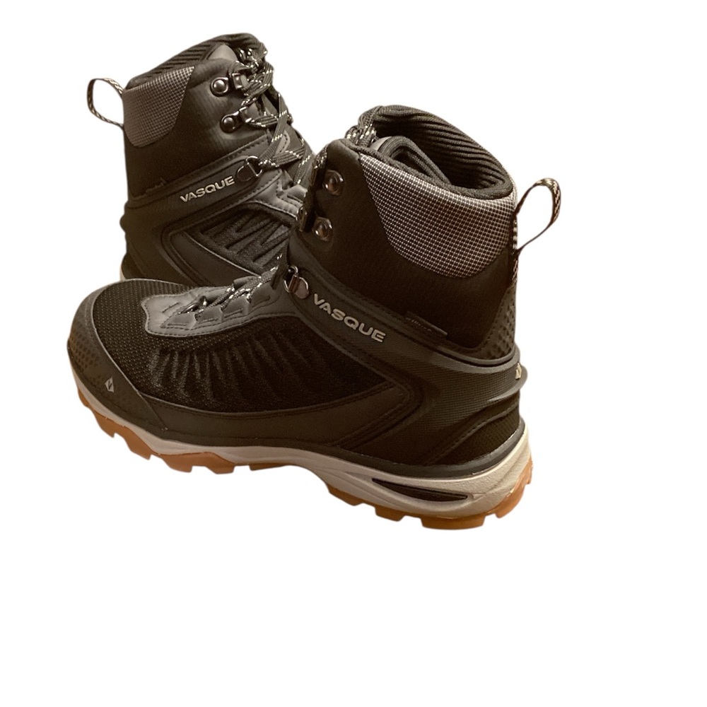 Vasque Cold Spark Women's Black and Gray light weight winter boot.  Waterproof.